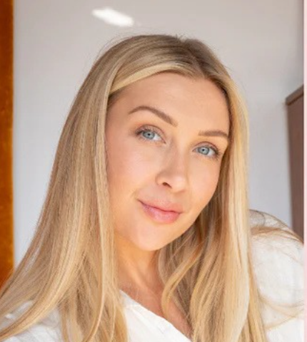 Sarah T.
